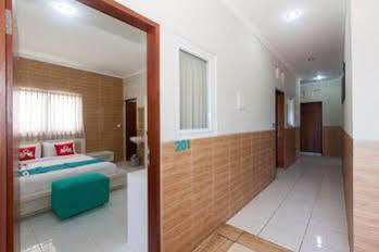 Hotel The Vie 2*