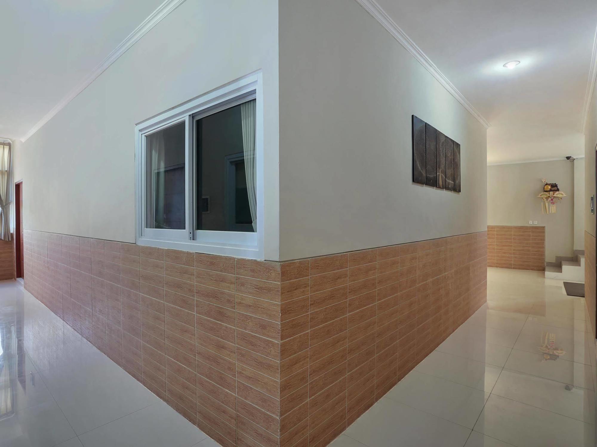 Hotel The Vie 2*